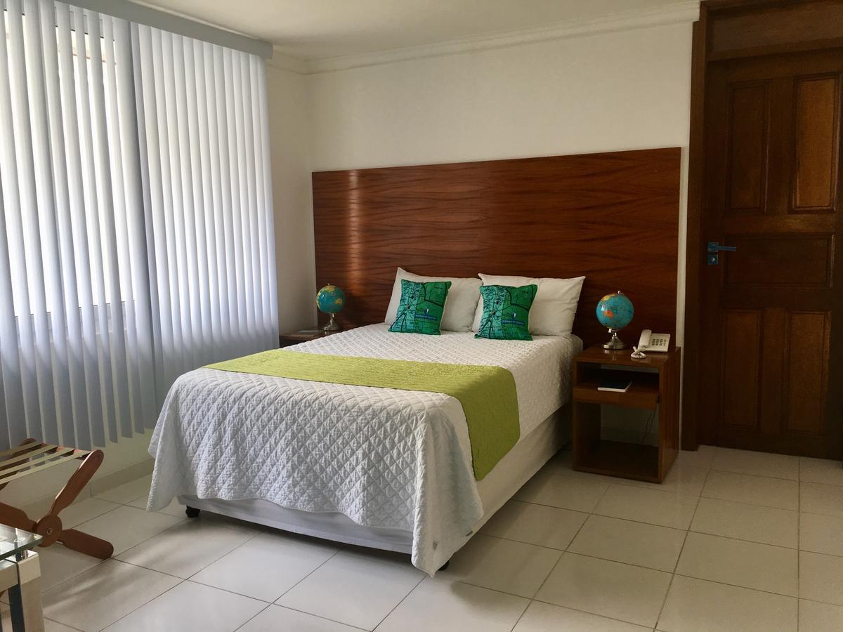 Aviador Hotel Boutique Santa Cruz de La Sierra Bagian luar foto